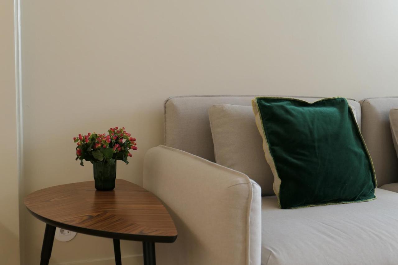 Casas Na Portuguesa - Bica Chiado Apartment Lisbon Luaran gambar