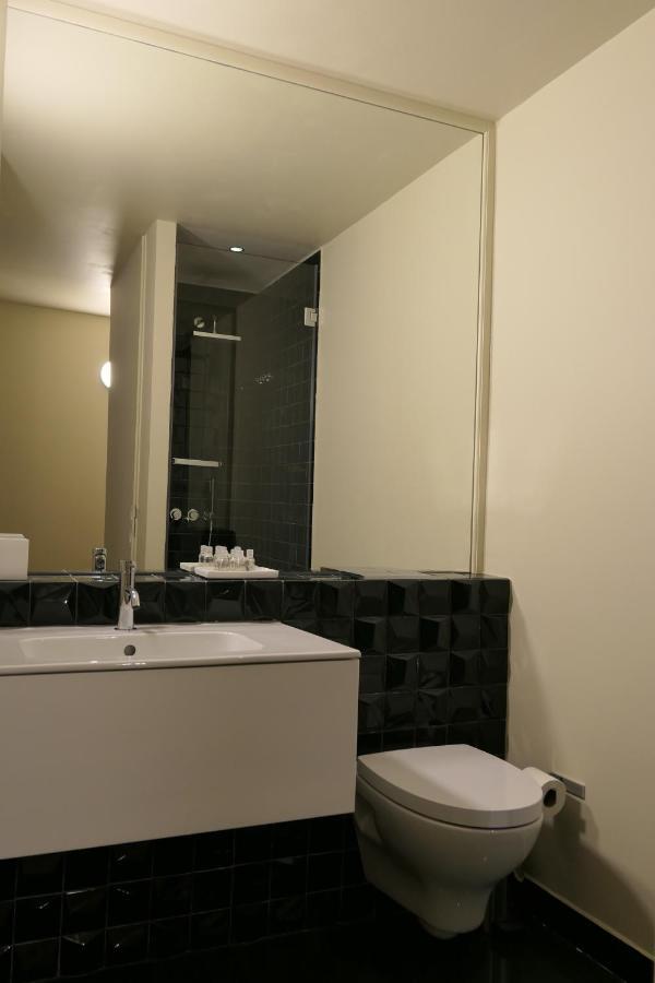 Casas Na Portuguesa - Bica Chiado Apartment Lisbon Luaran gambar