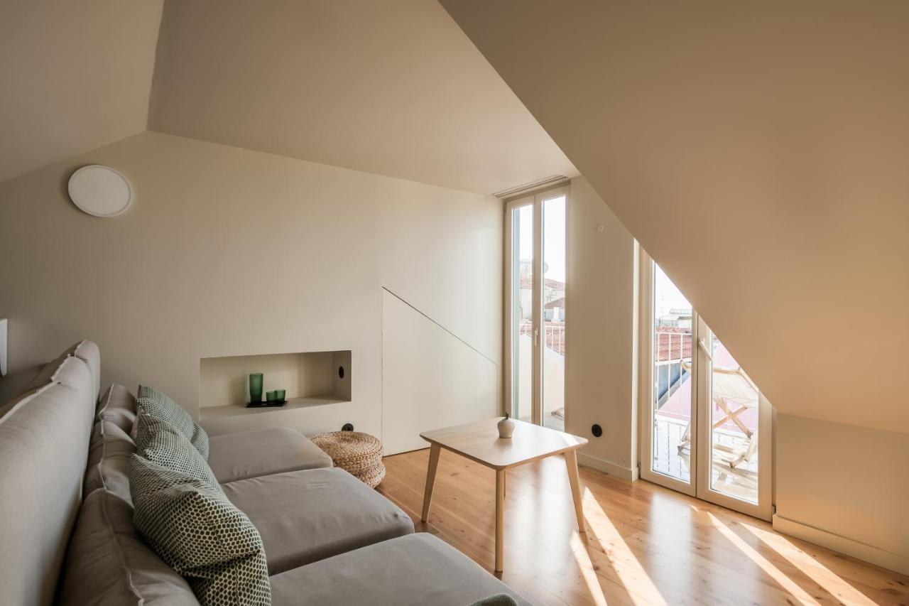 Casas Na Portuguesa - Bica Chiado Apartment Lisbon Luaran gambar