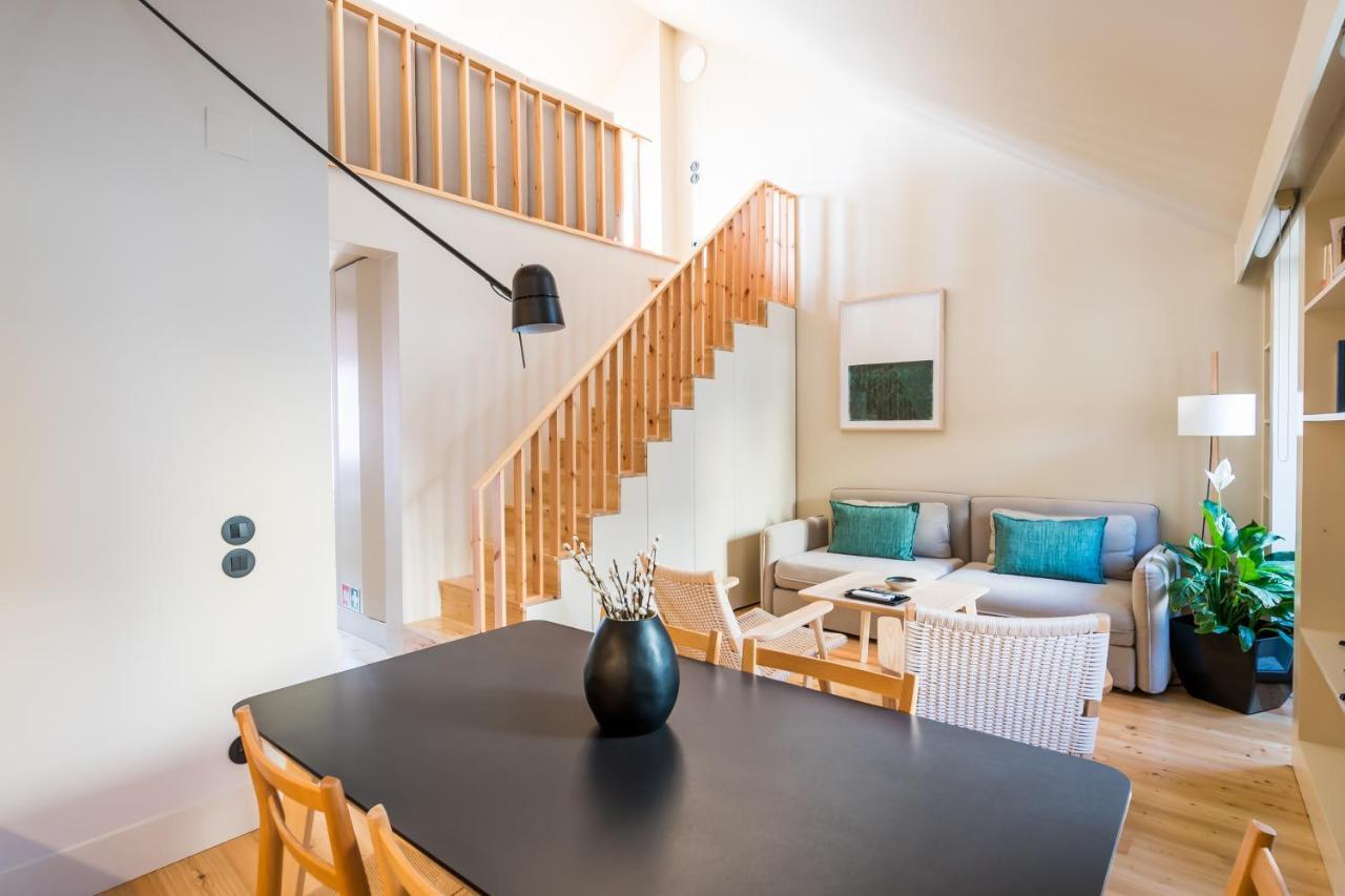 Casas Na Portuguesa - Bica Chiado Apartment Lisbon Luaran gambar