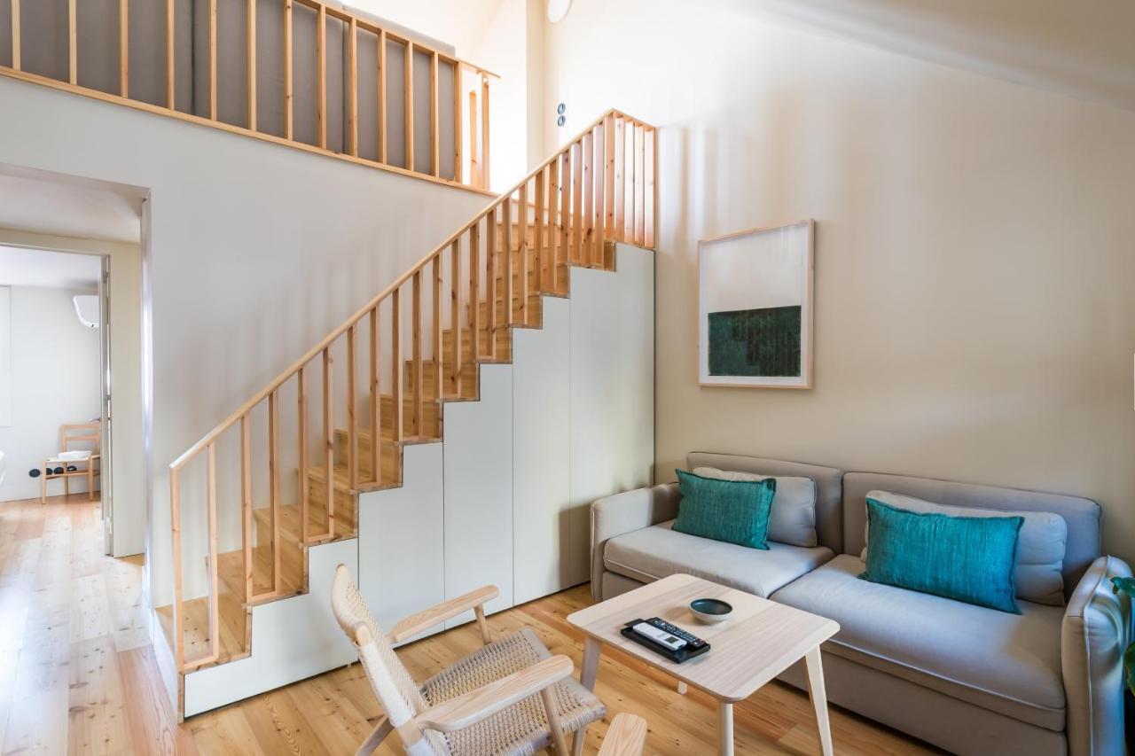 Casas Na Portuguesa - Bica Chiado Apartment Lisbon Luaran gambar