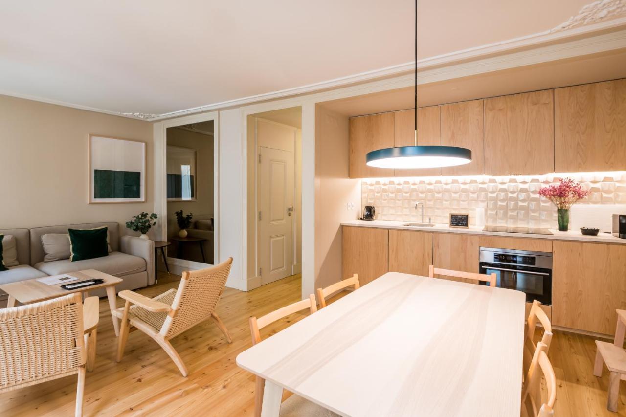 Casas Na Portuguesa - Bica Chiado Apartment Lisbon Luaran gambar